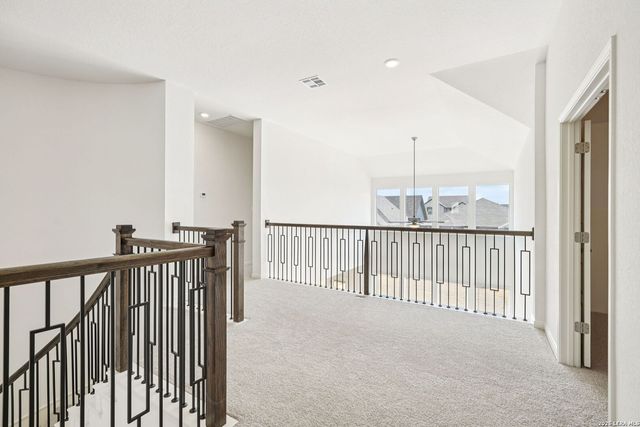 922 Earp Blvd, San Antonio, TX 78260