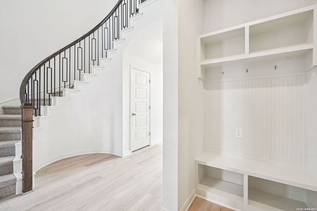 922 Earp Blvd, San Antonio, TX 78260