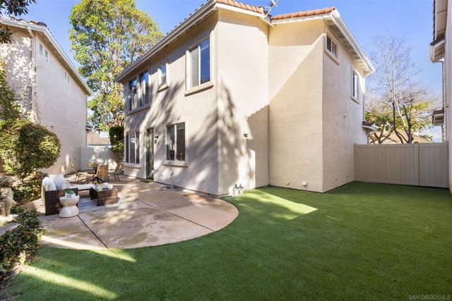 1126 Pacifica Place, Encinitas, CA 92024