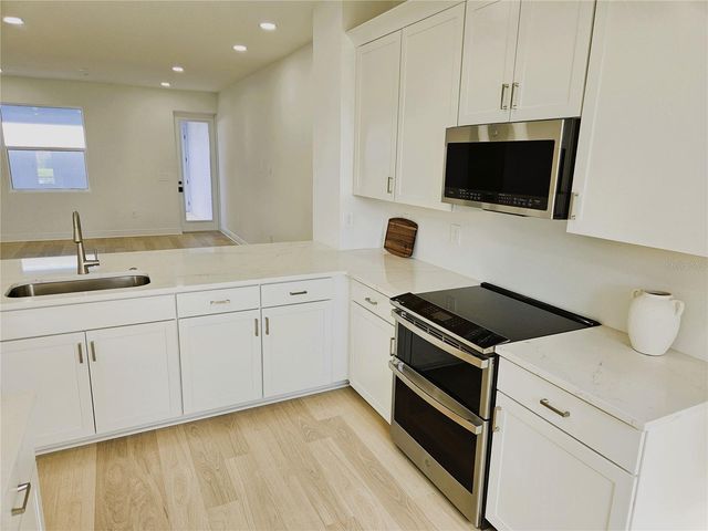 17712 BROADLEAF LOOP, Venice, FL 34293