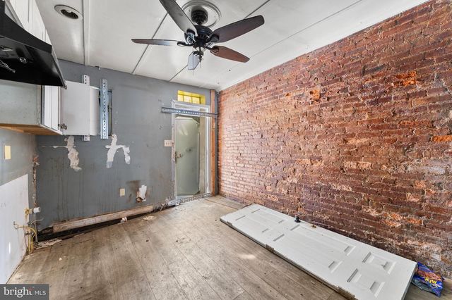 1109 N CARROLLTON AVE, Baltimore, MD 21217