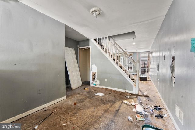 1109 N CARROLLTON AVE, Baltimore, MD 21217