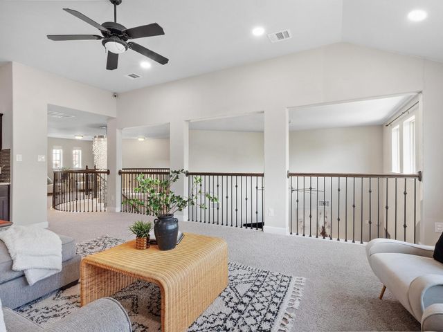 116 Claiborne Lake LN, Georgetown, TX 78628