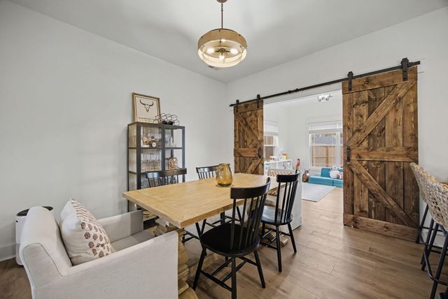 1388 Angus Trail, Lexington, KY 40509