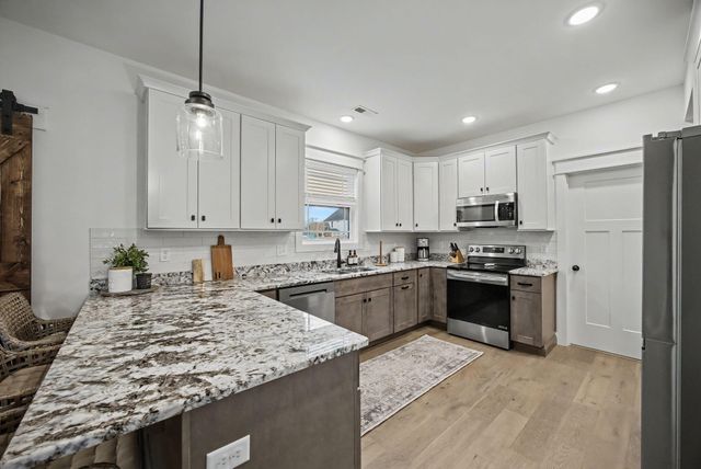 1388 Angus Trail, Lexington, KY 40509