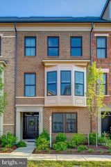 42261 RIGGINS RIDGE TER, Brambleton, VA 20148