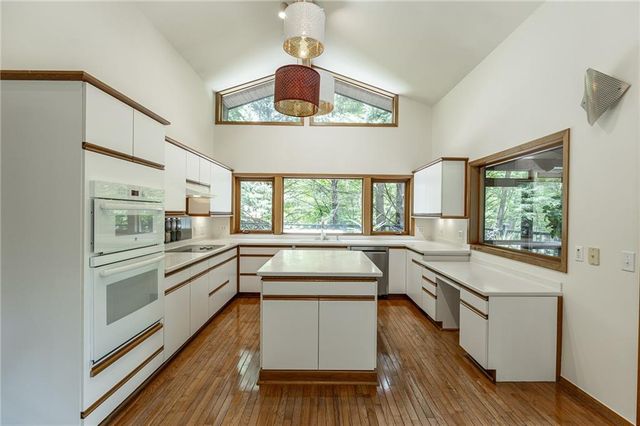 7410 Breeze Bay Road, Cumming, GA 30041