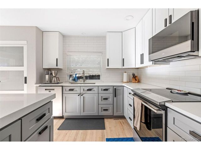11059 W Pyramid Peak, Littleton, CO 80127