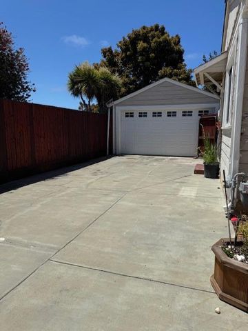 129 Rodeo Avenue, Salinas, CA 93906