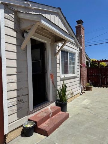 129 Rodeo Avenue, Salinas, CA 93906