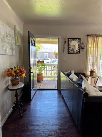 129 Rodeo Avenue, Salinas, CA 93906