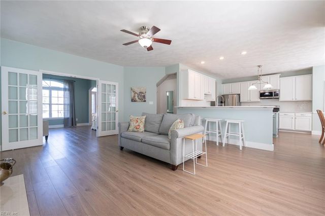 1600 Westerly CT, Chesapeake, VA 23322