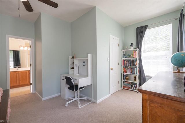 1600 Westerly CT, Chesapeake, VA 23322