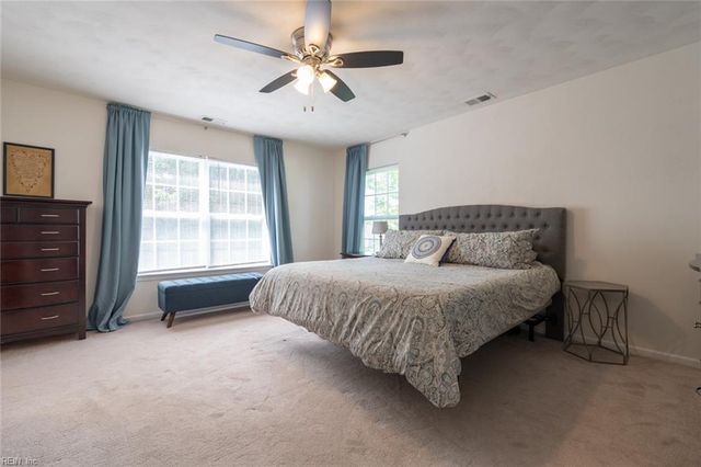 1600 Westerly CT, Chesapeake, VA 23322