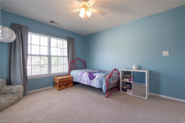 1600 Westerly CT, Chesapeake, VA 23322