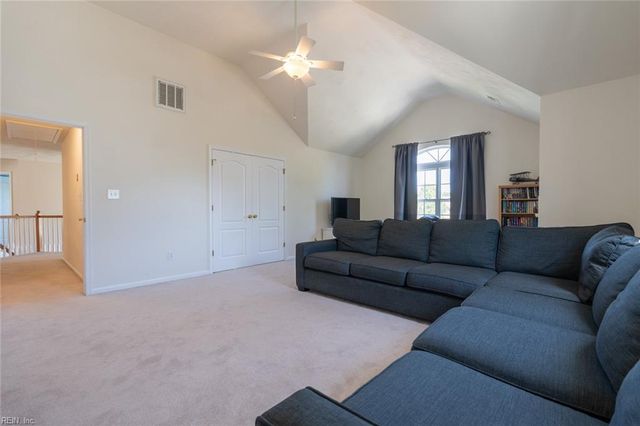 1600 Westerly CT, Chesapeake, VA 23322