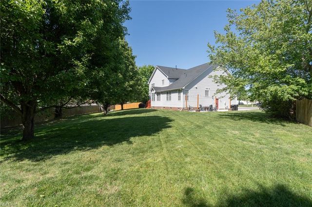 1600 Westerly CT, Chesapeake, VA 23322