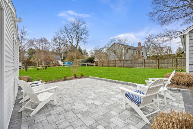 146 Oxford Road, Fairfield, CT 06890