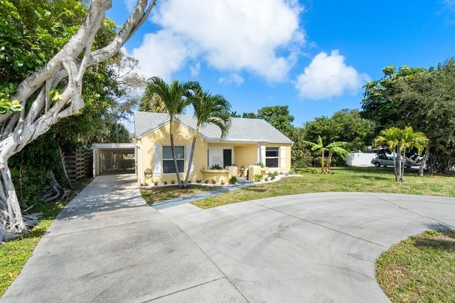 727 S Lake Drive, Lantana, FL 33462