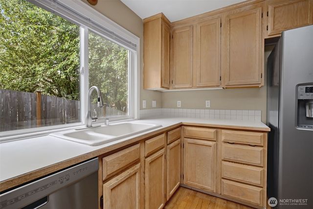 8021 NE 122nd Place, Kirkland, WA 98034