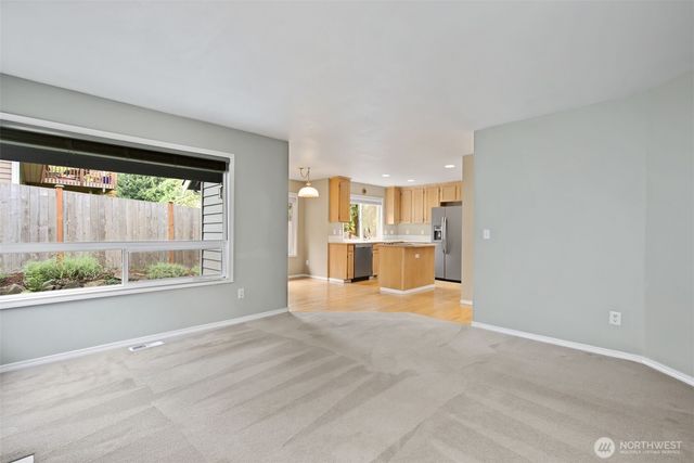 8021 NE 122nd Place, Kirkland, WA 98034