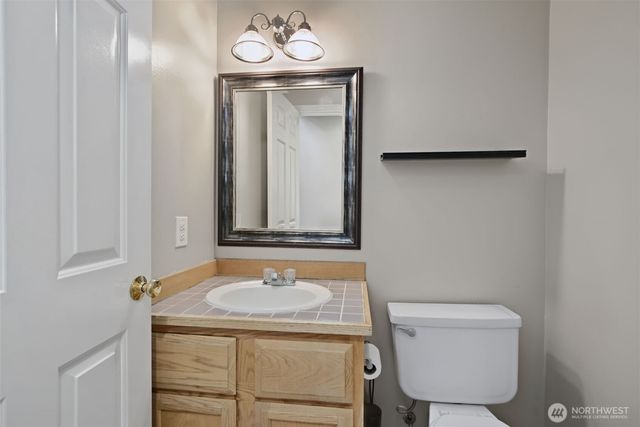 8021 NE 122nd Place, Kirkland, WA 98034
