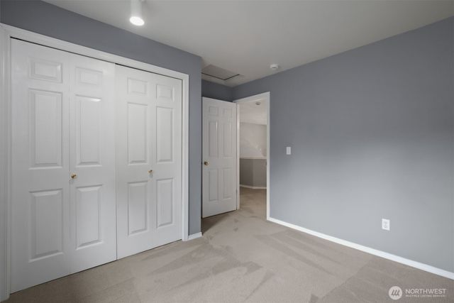 8021 NE 122nd Place, Kirkland, WA 98034