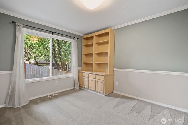 8021 NE 122nd Place, Kirkland, WA 98034