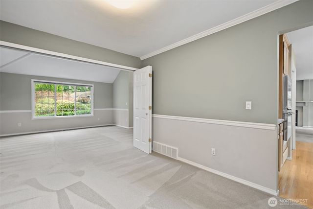 8021 NE 122nd Place, Kirkland, WA 98034