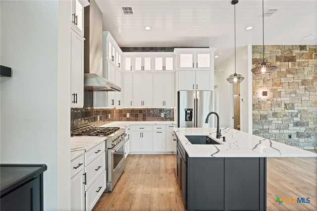 670 Magazine Avenue, New Braunfels, TX 78130