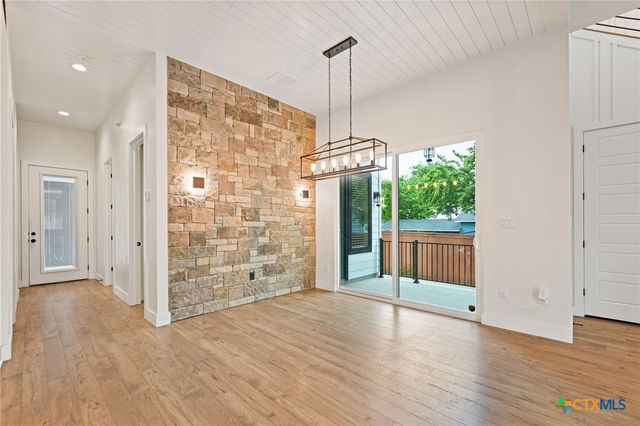 670 Magazine Avenue, New Braunfels, TX 78130