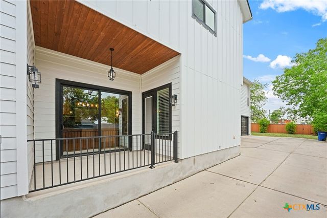 670 Magazine Avenue, New Braunfels, TX 78130