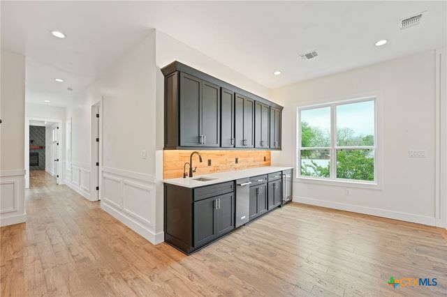 670 Magazine Avenue, New Braunfels, TX 78130