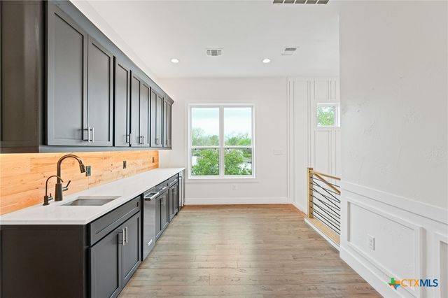 670 Magazine Avenue, New Braunfels, TX 78130