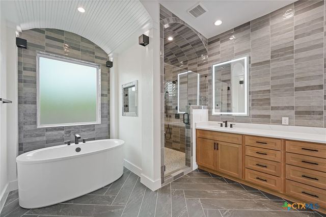 670 Magazine Avenue, New Braunfels, TX 78130