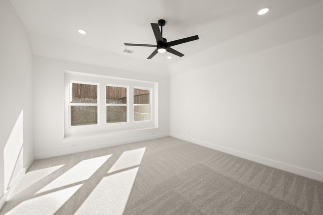 5012 Hillside Green Trail, Midlothian, TX 76065