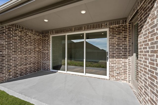 5012 Hillside Green Trail, Midlothian, TX 76065