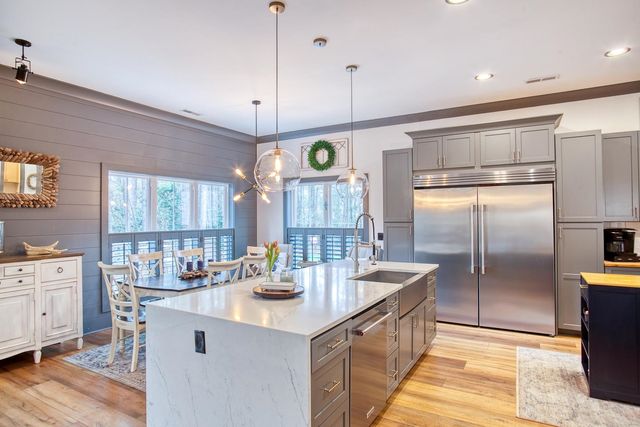 5 Stonington Dr., Murrells Inlet, SC 29576