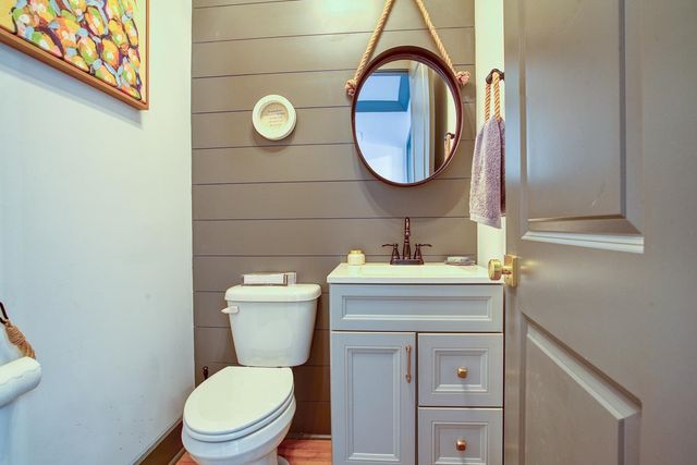 5 Stonington Dr., Murrells Inlet, SC 29576