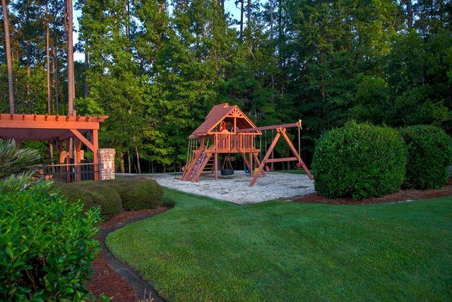 5 Stonington Dr., Murrells Inlet, SC 29576