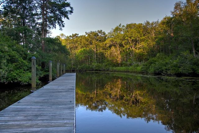 5 Stonington Dr., Murrells Inlet, SC 29576