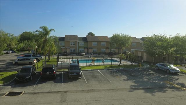 336 CERVANTES DRIVE 336, Kissimmee, FL 34743