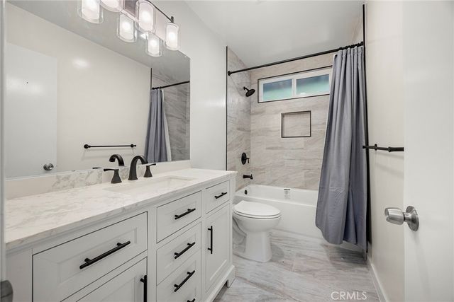 369 San Juan, La Canada Flintridge, CA 91011