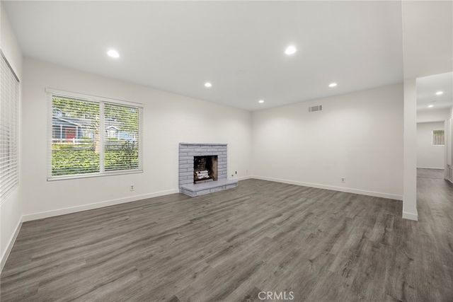 369 San Juan, La Canada Flintridge, CA 91011
