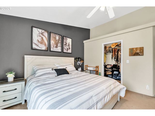 25198 JAKE St, Veneta, OR 97487