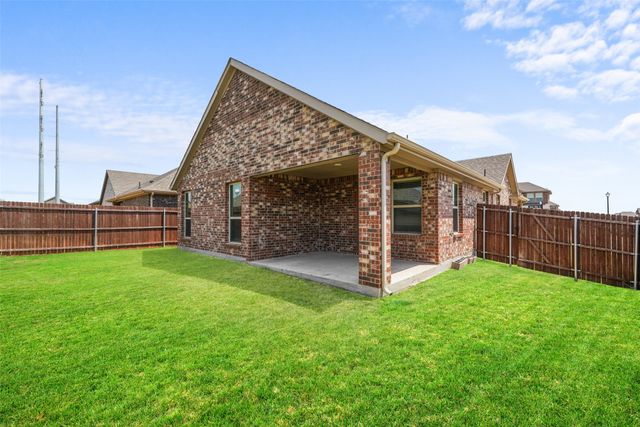 601 Nature Stroll Road, Lavon, TX 75166