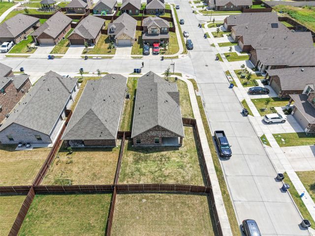 601 Nature Stroll Road, Lavon, TX 75166