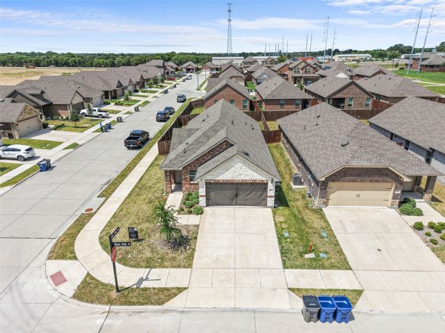 601 Nature Stroll Road, Lavon, TX 75166