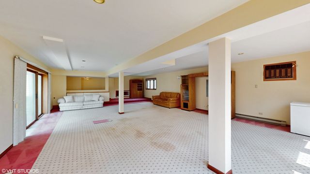 270 W Fremont Avenue, Elmhurst, IL 60126