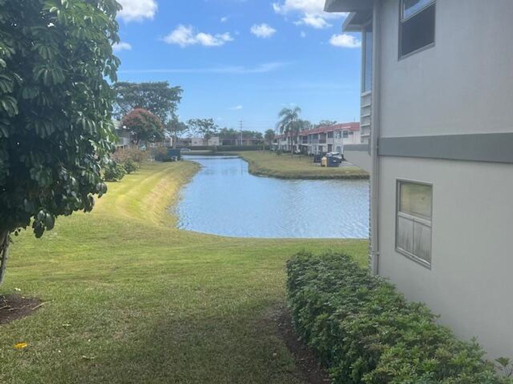 711 Monaco O 711, Delray Beach, FL 33446